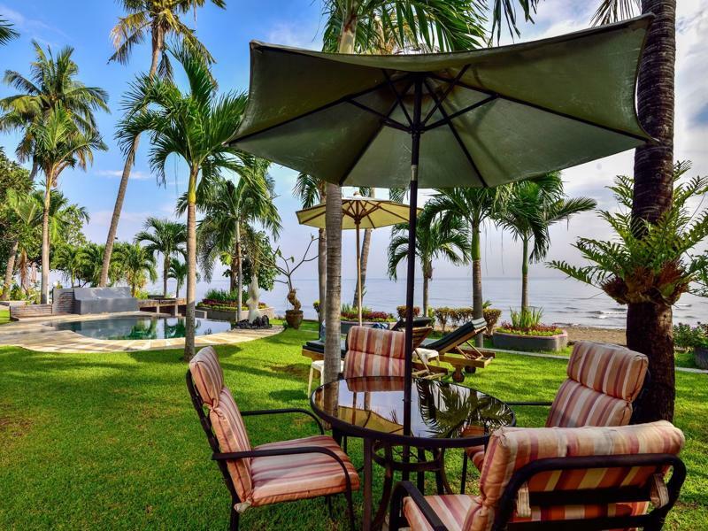Dolphin Beach Bali Lovina Esterno foto